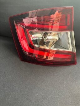 Škoda Fabia 3 combi levé zadní světlo
