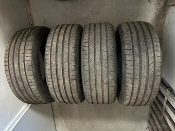 ZÁNOVNÍ LETNÍ HANKOOK 205/55 R16 – DOT 2022 – VZOREK 83%