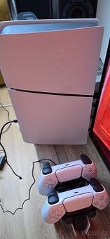 PlayStation 5 Slim Digital Edition 825GB + 2 ovladače + nabí