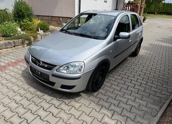 Opel Corsa 1,2 i klima , 2 sady kol benzín