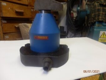 hydraulická úpinka