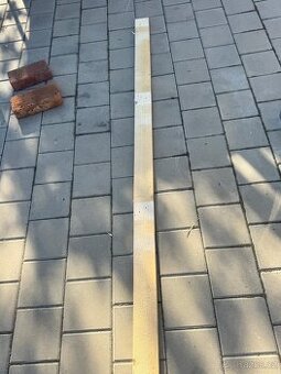 Prkna 220cm 90kusu