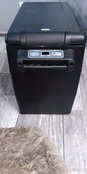 Kompresorová lednice AROSO 52L
