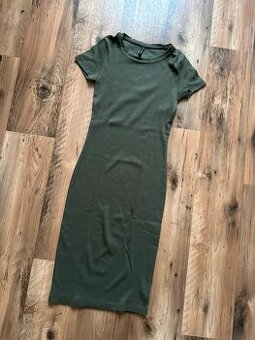 Khaki šaty
