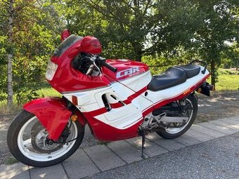 Honda CBR 500 F