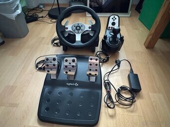 Logitech G25 herní volant + vše příslušenství