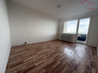 Pronájem bytu 2+1/L (62 m2) Kamenná, Chomutov