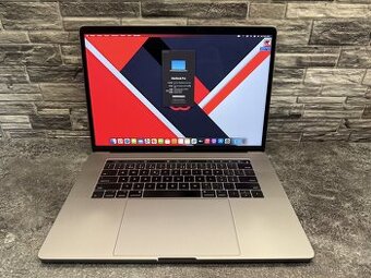 CTO MacBook Pro 15" 2017 i7 / 16GB / 500GB / Pro 560