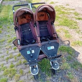 Kočárek TFK pro dvojčata - Twinner Twist Duo