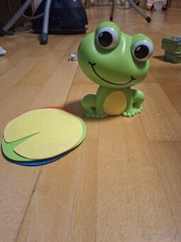 Žabák froggy