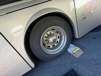 Toyo M156 v rozměru 265/75 R22.5 138/135L, LR G, 14PR.