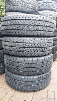Pneu zimní, 4 ks, rozměr 205/65/16C, 107/105T, zn. BARUM