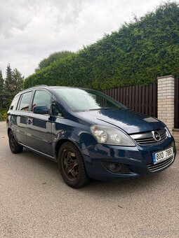 Opel Zafira Tourer 1.7 CDTI 81 kW 7 míst TOP STAV