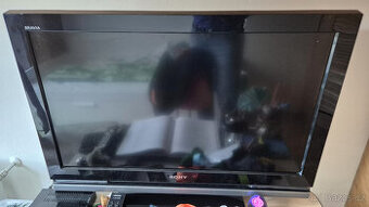 Prodam 32" TV Sony KDL32W4000