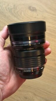 Olympus M.Zuiko Digital ED 7–14mm f/2.8 PRO – perfektní stav