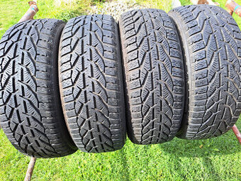 RIKEN 205/55 R16