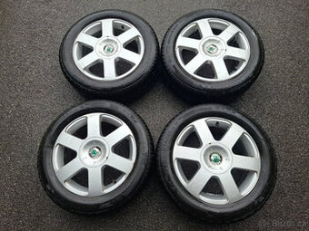 Zimní komplety Škoda 16" 5x112 r16, pneu celoroční 205/55/1