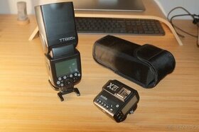 Godox TT685 + odpalovač X2T pro Sony