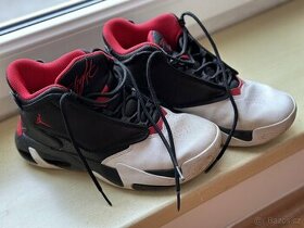 Nike air Jordan 4 aura max, vel 38