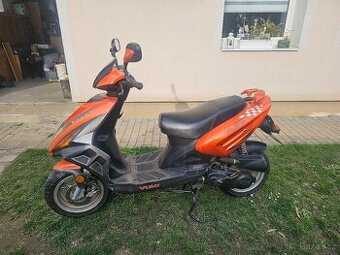 Skútr Yuki Sport 50