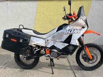 Prodám KTM 990 Adventure 2011 ABS