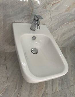 Bidet