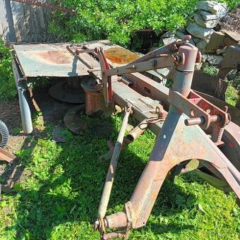 Bubnová rotační sekačka za traktor
