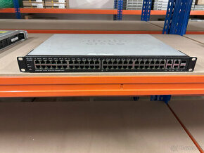 Cisco SF300-48PP používá - 1
