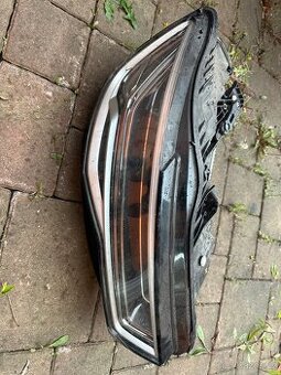 Audi A6 4G PP lampa 4G0941036