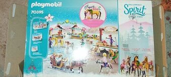 Playmobil 70395 Spirit Vánoce v Miraderu