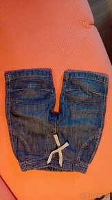 Chlapecké riflové kraťasy zn.H&M vel.104