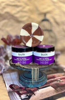 Proteinová pomazánka DUO MILK WHITE CHOCO HAZELNUT 500 g