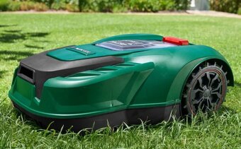 Aku robotická sekačka Parkside na 1000 m2