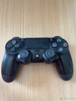 Playstation 4 ovladač