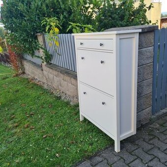 Ikea, Botník Hemnes, bílá,