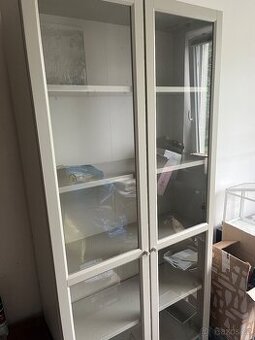 Knihovna IKEA