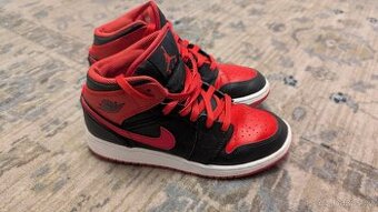 Dětská obuv Nike Jordan 1 Mid
