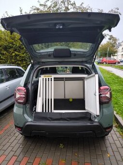 Přepravní klec do auta - Dacia Duster r. 2024