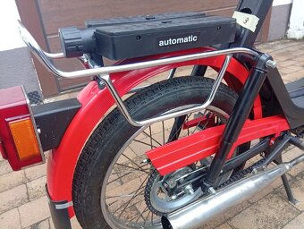 Prodám Babeta 210 červené barvy (3) nový model