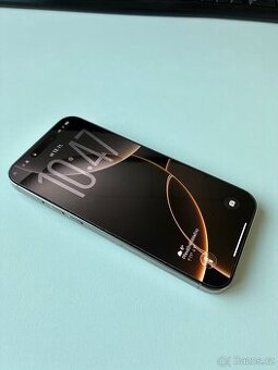 iPhone 16 Pro Max Přírodní Titan 256GB