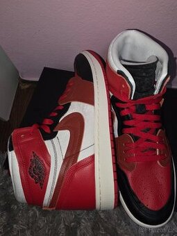 Nike Jordan mid 1 Jsou nové, jen vyzkoušené. Vel. 43.