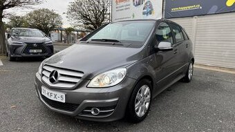Mercedes-Benz B-200 2009r