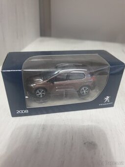 Model vozu Peugeot 2008 v měřítku 1:64