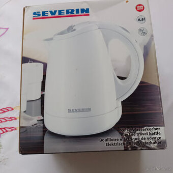 Cestovní varná konvice + 2 kalíšky