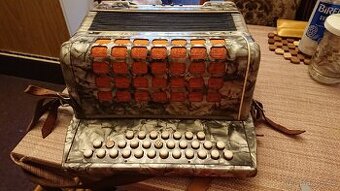 Prodam tahaci Harmoniku, Heligonku