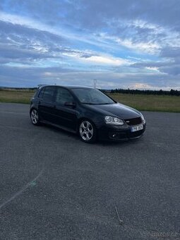 Volkswagen Golf 5 GTI