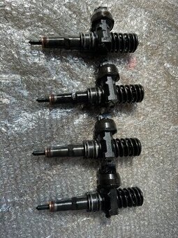 vstřikovače 038130073AK