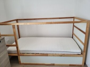 Oboustranná postel KURA