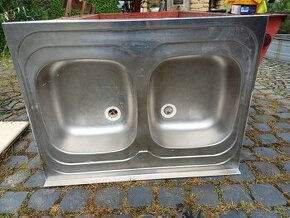 nerezový dvoudřez 80 × 60cm