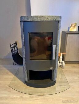 Krbová kamna - zánovní